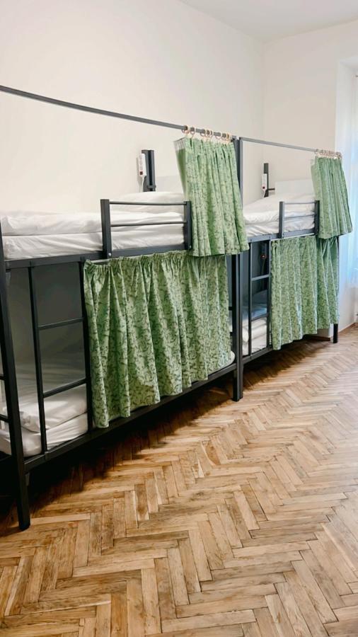 Hostel Do-Re-Mi Prag Dış mekan fotoğraf